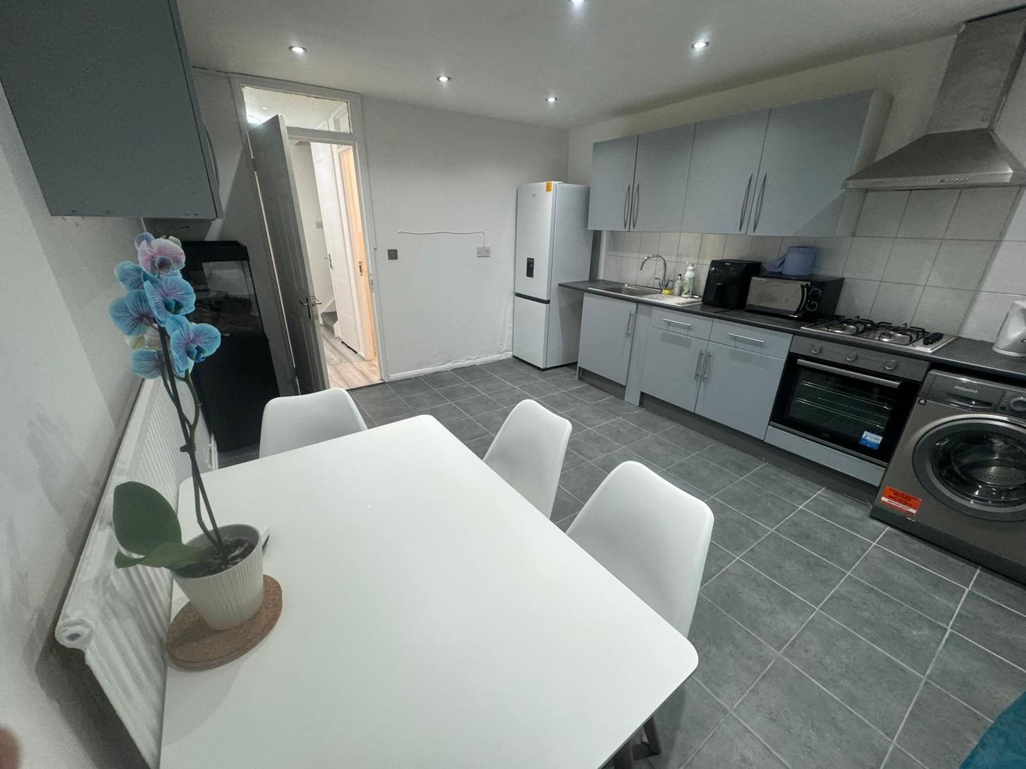 Tottenham Velvet Suites Лондон Екстер'єр фото
