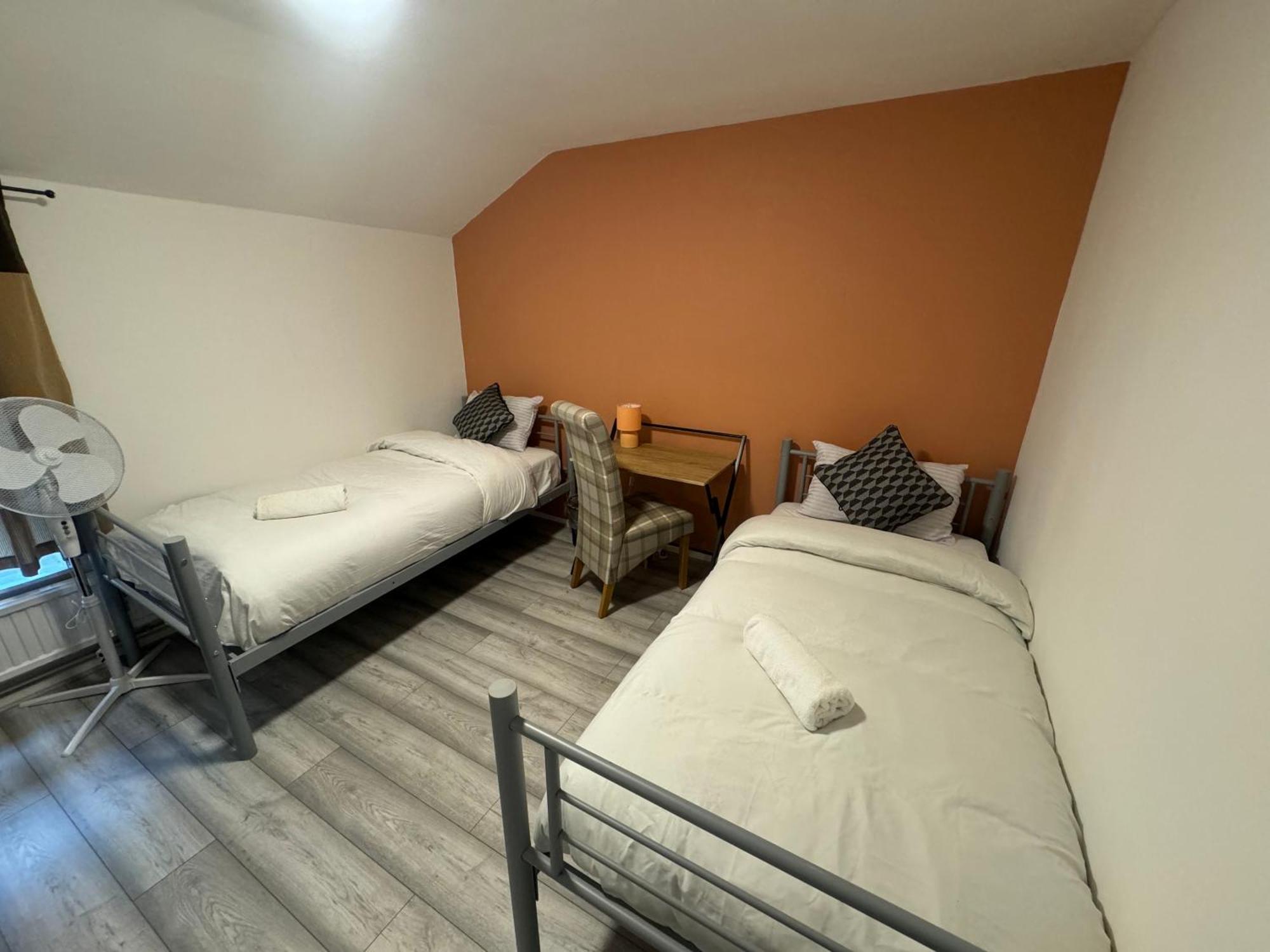 Tottenham Velvet Suites Лондон Екстер'єр фото