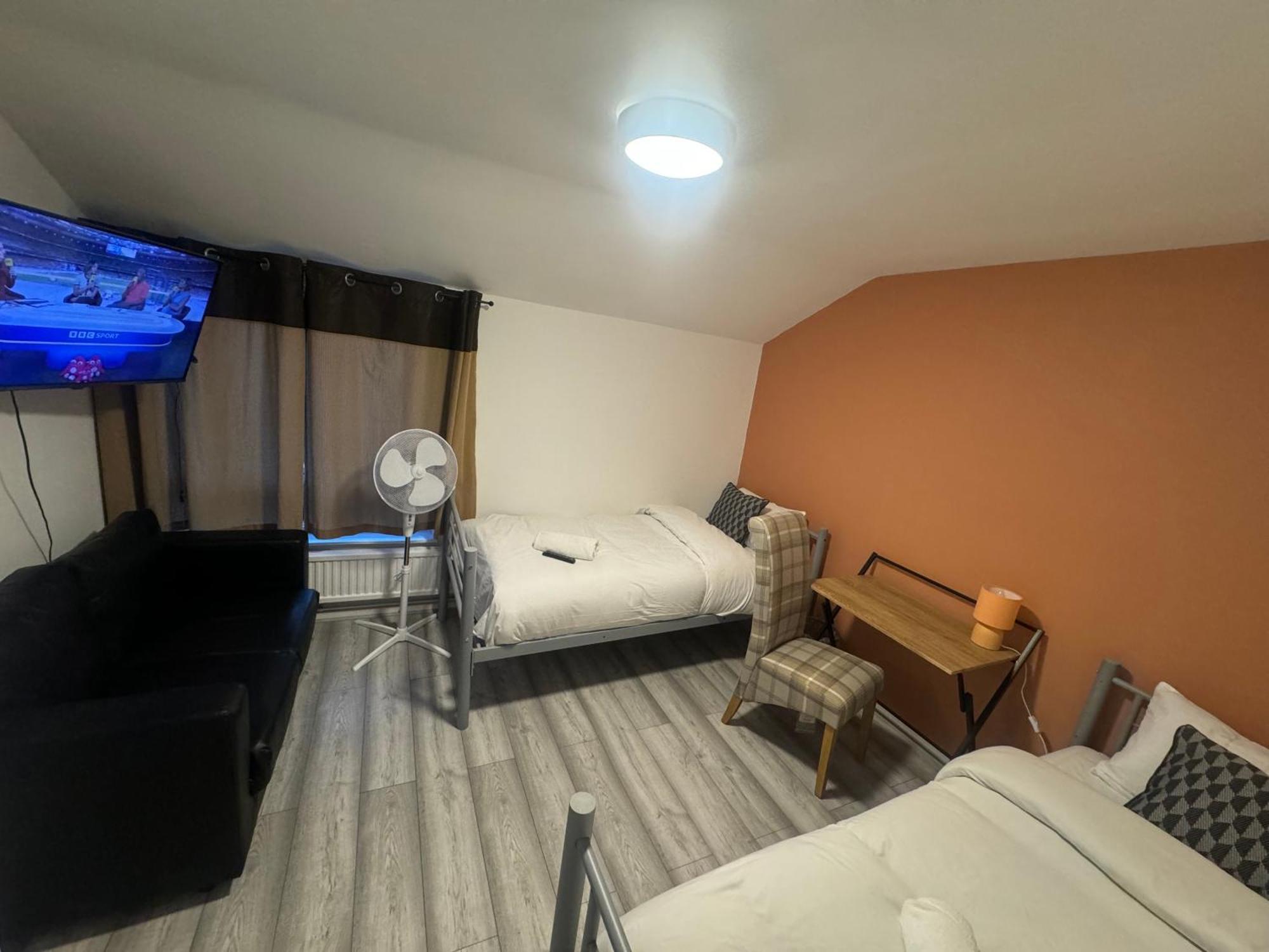 Tottenham Velvet Suites Лондон Екстер'єр фото