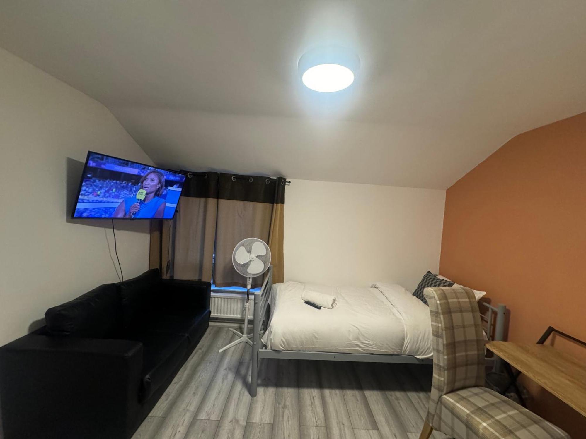 Tottenham Velvet Suites Лондон Екстер'єр фото
